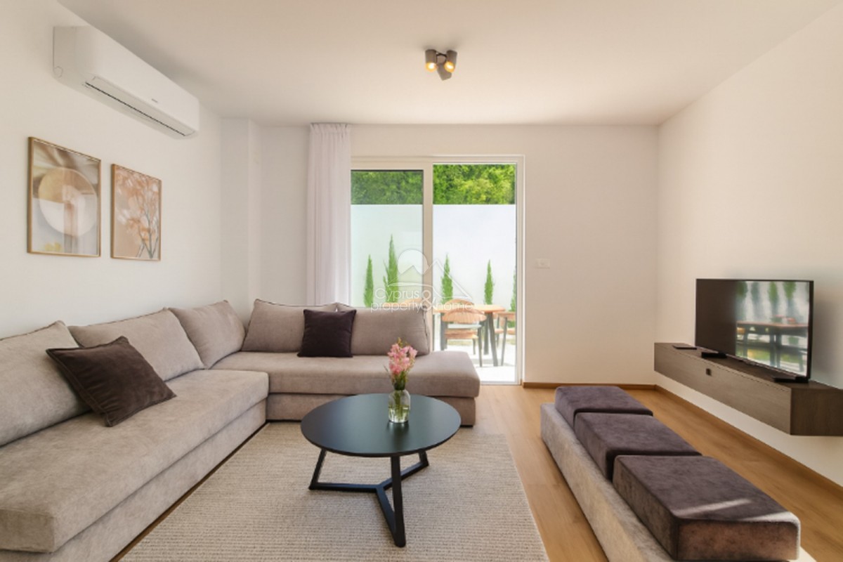 Villa in Pegeia - Image 3