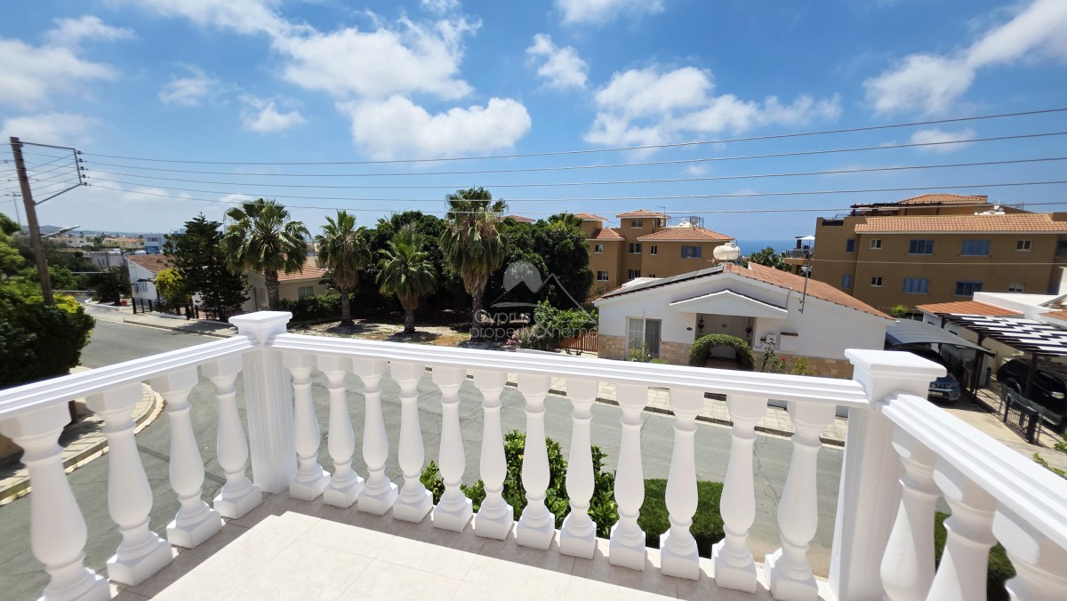 Villa in Paphos - Image 2
